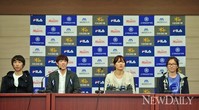 [포토] 기자간담회 가지는 쇼트트랙 대표선수(빙상연맹)