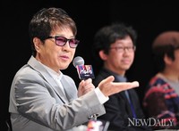 [포토]가왕의 귀환, 조용필 'Hello'로 컴백 