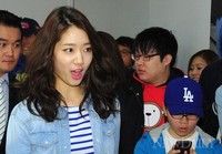 [포토]박신혜, '팬들 너무 많아 놀랐어요~!'