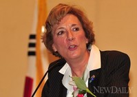 [포토]북한자유주간 개막식, '인사말 하는 수잔 솔티여사'