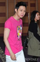 [포토]JYJ팬이벤트에 입장하는 '유천'