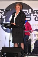 [포토]서울역 에스더기도 운동에서 연설하는 '수잔솔티 여사'