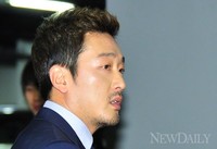 [포토]마성의 매력 '하정우' 뻐져드네~!