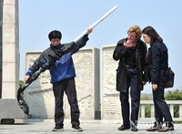 [포토]북한규탄 플래카드 준비중인 '박상학'대표