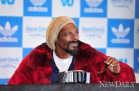 [포토] 레게 위해 '스눕 라이언'으로 개명한 '스눕독'