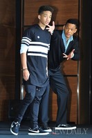 [포토]윌 스미스 부자, '장난스런 입장~!'