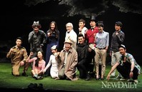 [포토]연극 '해변의카프카' 출연 배우들