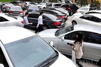 [포토]어버이연합 시위대비 자동차 미로 만든 'CJ'