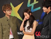 [포토]하연수의 수줍은 미소(몬스타)