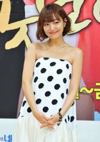 [포토]청순+섹시 신소율, '제작 발표회의 여왕~!'(못난이 주의보)