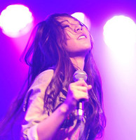 [포토]진달래밴드, 리듬에 몸을 맡긴 최한초(최민수토크쇼)