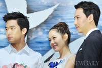 [포토]하석진-손예진-김남길, '눈빛 대결의 승자는~?'(상어 제작보고회)