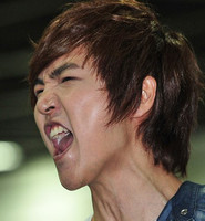 [포토]다니엘역 열연하는 부활'정동하'(뮤지컬 잭더리퍼)