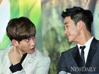 [포토]은밀하게 이야기나누는 '박기웅-김수현'(은밀하게 위대하게)
