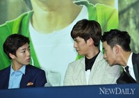[포토]은밀한 이야기 나누는 세 배우'이현우-박기웅-김수현'(은밀하게 위대하게)