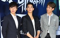 [포토]이현우-김수현-박기웅, '훈남들은 어떤 이야기를~?'