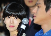 [포토]'고경표' 바라보는 '정인선'(무서운 이야기2)