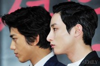 [포토]성준-이수혁, '비주얼 대결 승자는~?'