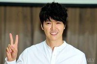 [포토]어색한 브이하는 윤상현~!(너의 목소리가 들려)