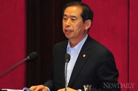 [포토]경제분야 대정부질문하는 새누리당 안효대 의원