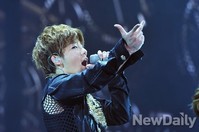 [포토]성규, 터질듯한 가창력(인피니트월드투어콘서트)