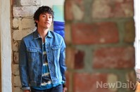 [포토]서 있어도 매력 물씬 나는 장혁