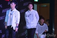 [포토]YG의 새 보이그룹, 입장하는 B팀