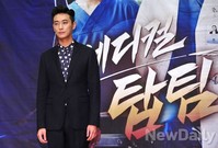 [포토]메디컬탑팀, 카리스마 넘치는 외과의 한승재 '주지훈'