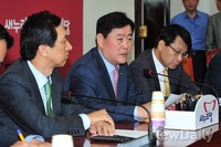 [포토]정기국회 상황점검회의 주재하는 새누리당 최경환 원내대표