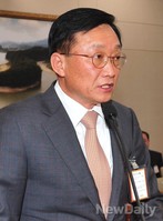 [포토]지역발전기금 출연안 설명하는 삼성중공업 박대영 사장