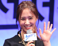 [포토]노브레싱, 상큼함이 뚝뚝 떨어지는 유리의 인사