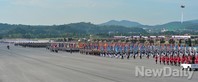 [포토]국군의날 기념행사, 끝없는 열병단