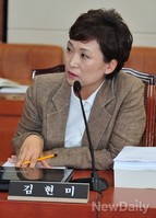 [포토]민주당 김현미 새누리당 강길부 위원장 통보 없었다!