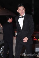 [포토]BIFF, 대세남 유아인 부산 입성이요~!