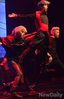 [포토]소년공화국의 화려한 쇼케이스 무대