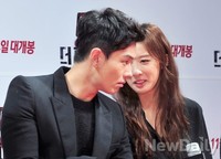 [포토]더 파이브, 소근 소근 온주완-이청아