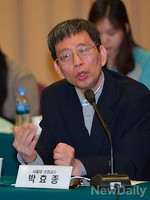 [포토]선진시민의식과 언론의 역할, 토론회에 참석한 박효종 교수