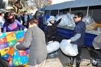 [포토]대북전단 살포 준비하는 탈북주민들