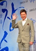 [포토]'창수'의 의형제 같은 '상태' 역 맡은 정성화