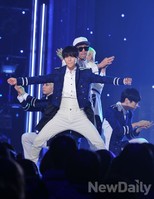 [포토]쇼챔피언, 샤이니 민호 없이도 잘해요