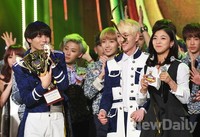 [포토]쇼챔피언, 챔피언송은 우리 것! 기분좋은 샤이니