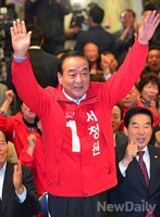 [포토]국회 입성 성공한 서청원 당선자