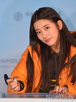 [포토]팬사인회 참석한 수지