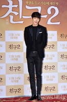 [포토]친구2 김우빈, 빛나는 모델 기럭지