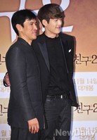 [포토]친구2 유오성-김우빈, 여유로운 미소 짓는 두사람