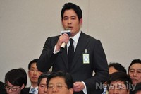 [2013국감]증언하는 정용진 신세계 부회장