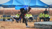 [포토]특전사, 8일까지 스카이다이빙 대회 개최