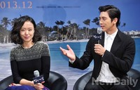 [포토]집으로 가는 길 고수, 전도연 선배님 보고 출연 결정했어요