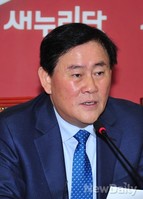 [포토]원내대책회의 주재하는 새누리당 '최경환' 원내대표