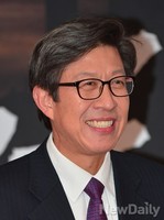 [포토]최후의권력 출연하는 박형준 전비서관